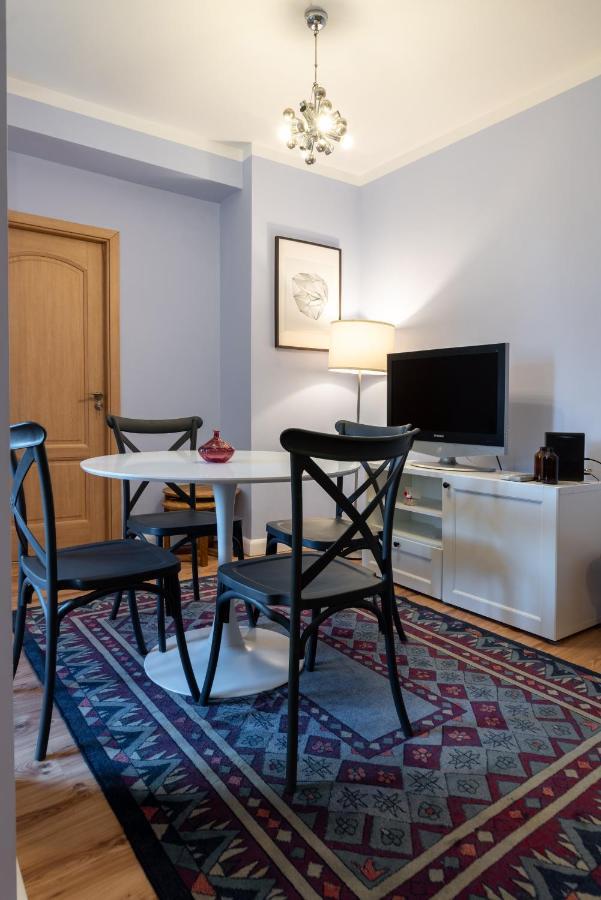 Studio City Center - Victoriei Square Букурещ Екстериор снимка